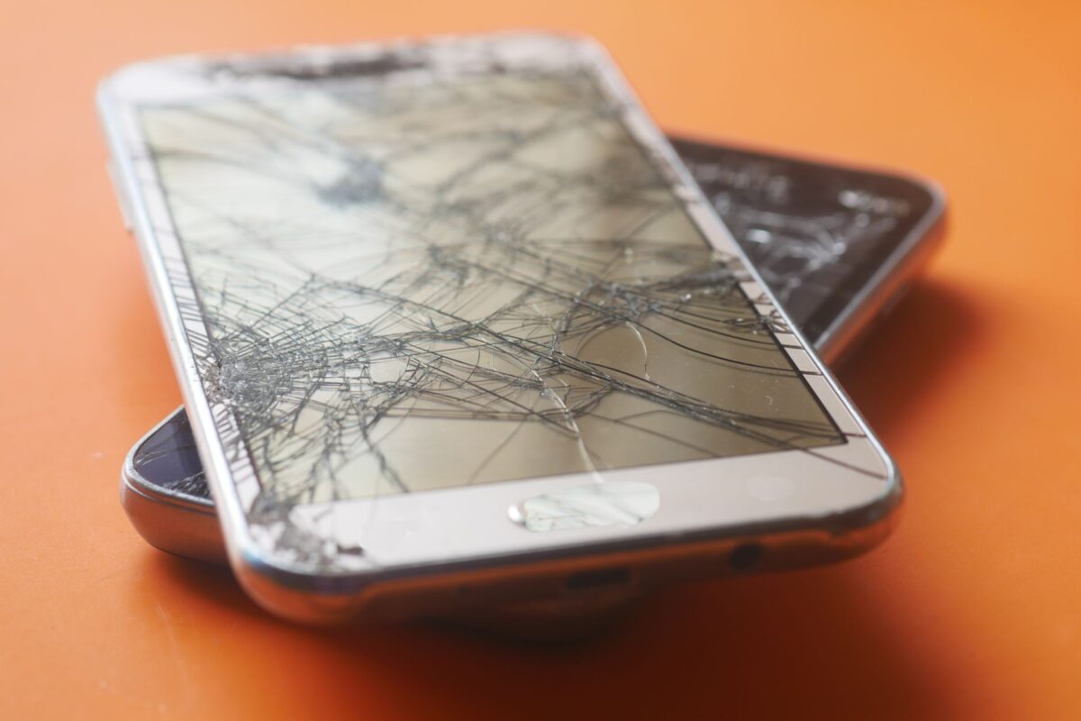 Pixel 6 : les mises à jour garanties s'arrêtent, faut-il encore le réparer ?